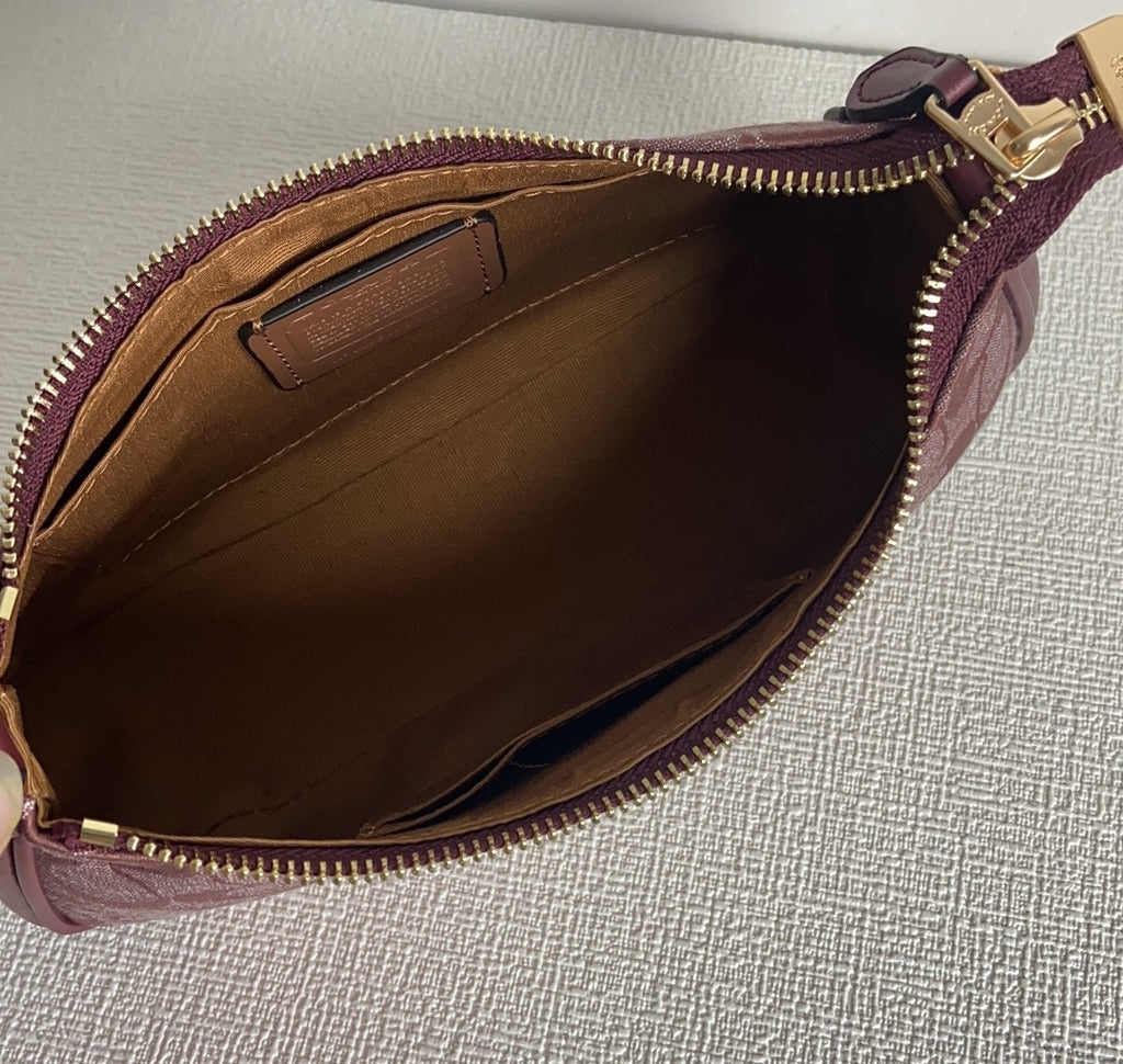Axillary Chic | Lorvien Maison Luxury Handbag