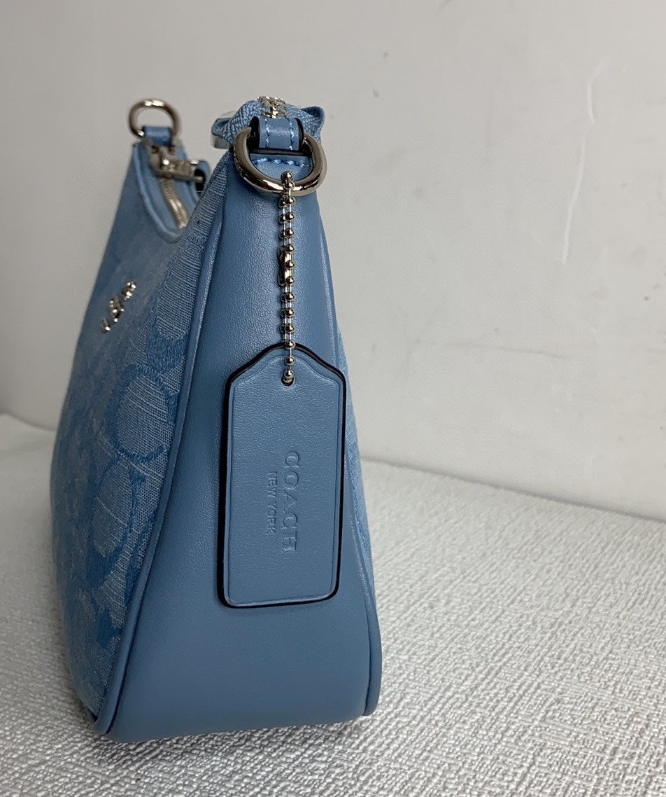 Axillary Chic | Lorvien Maison Luxury Handbag