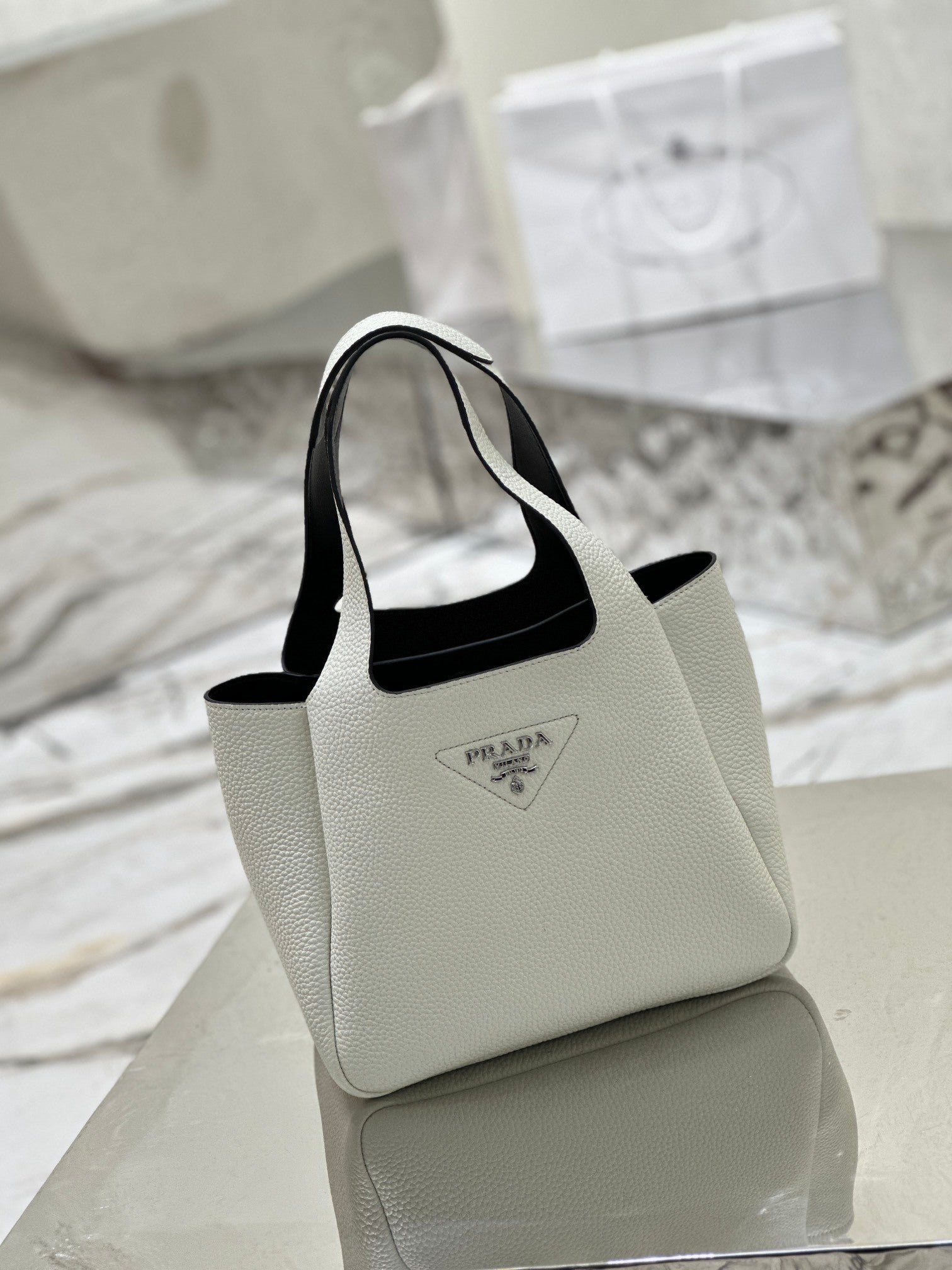 Minimal Tote Bag – Luxury Tote Bag – Designer Handbag