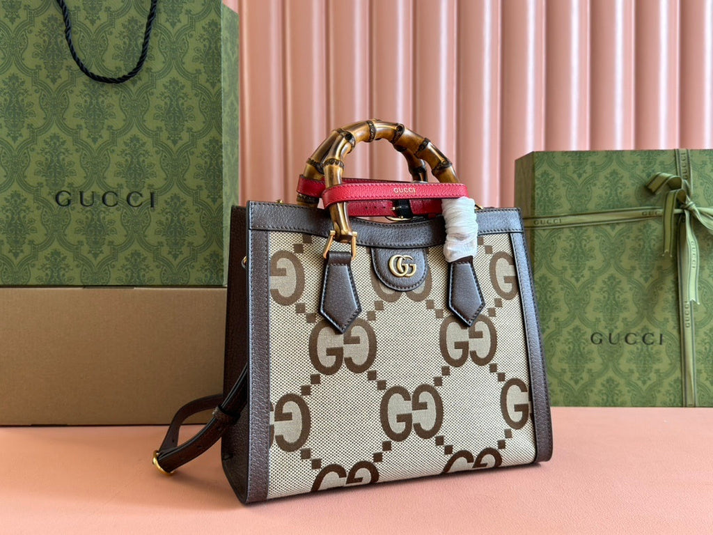 Classic Crossbody GG luxury bag with refined silhouette and signature design elements