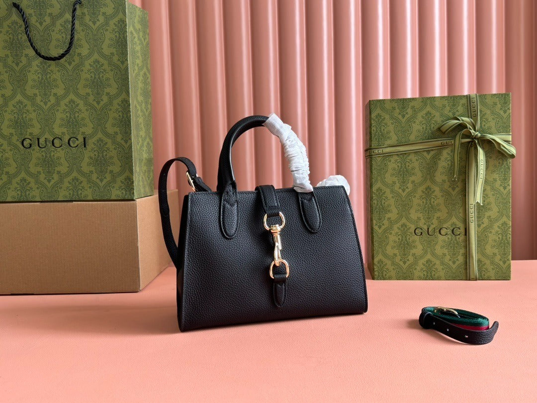 Statement Crossbody | Lorvien Maison Luxury Handbag