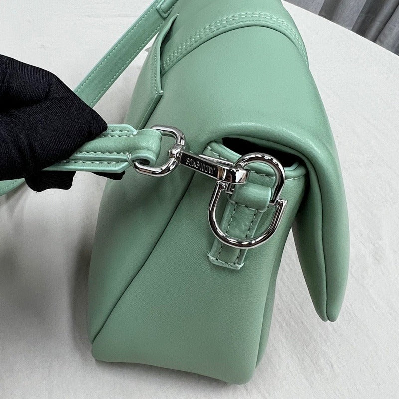 Minimal Crossbody | Lorvien Maison Crossbody Bag