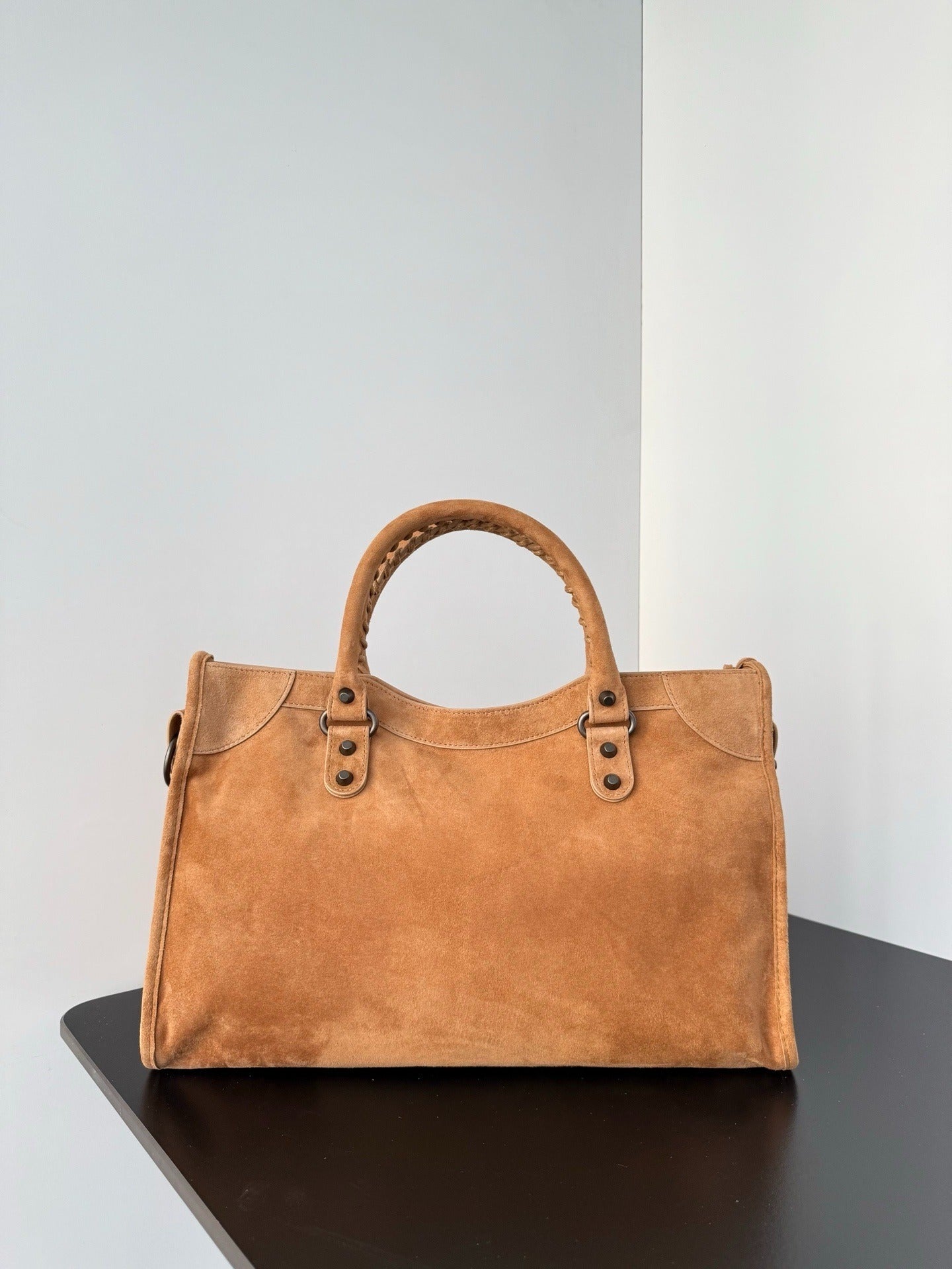 Structured Shoulder | Lorvien Maison Shoulder Bag