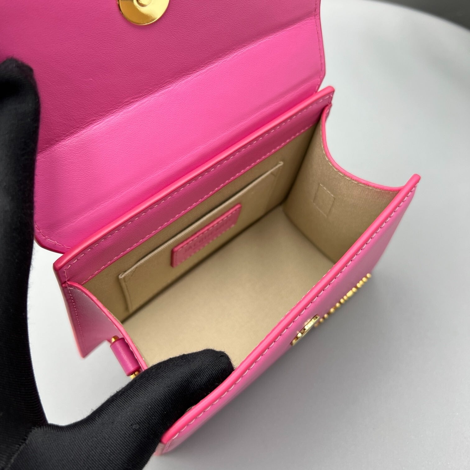 Essential Crossbody Bag – Luxury Crossbody – Women Handbag