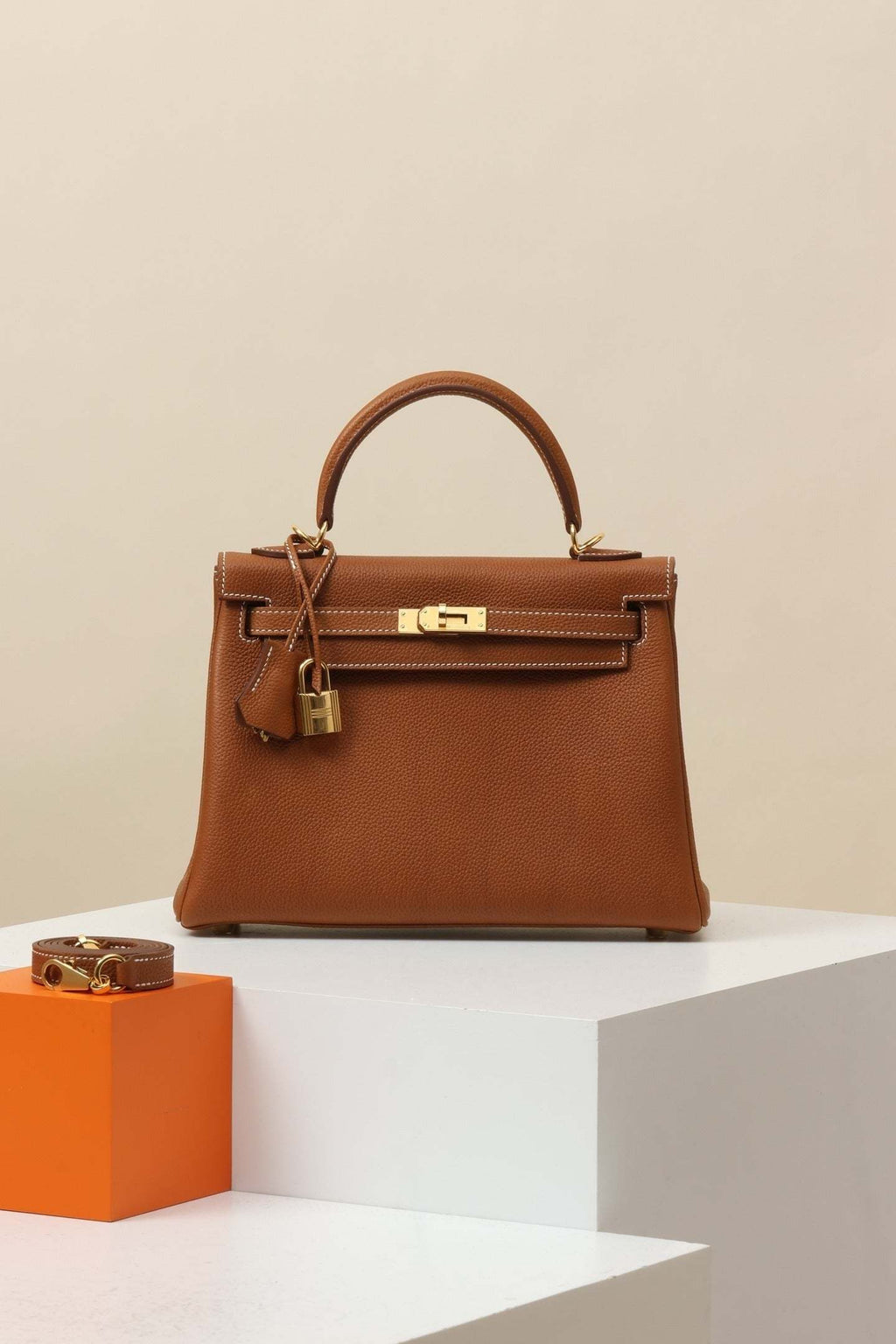 Refined Leather Elegance by Lorvien Maison, premium structured handbag in rich brown leather.