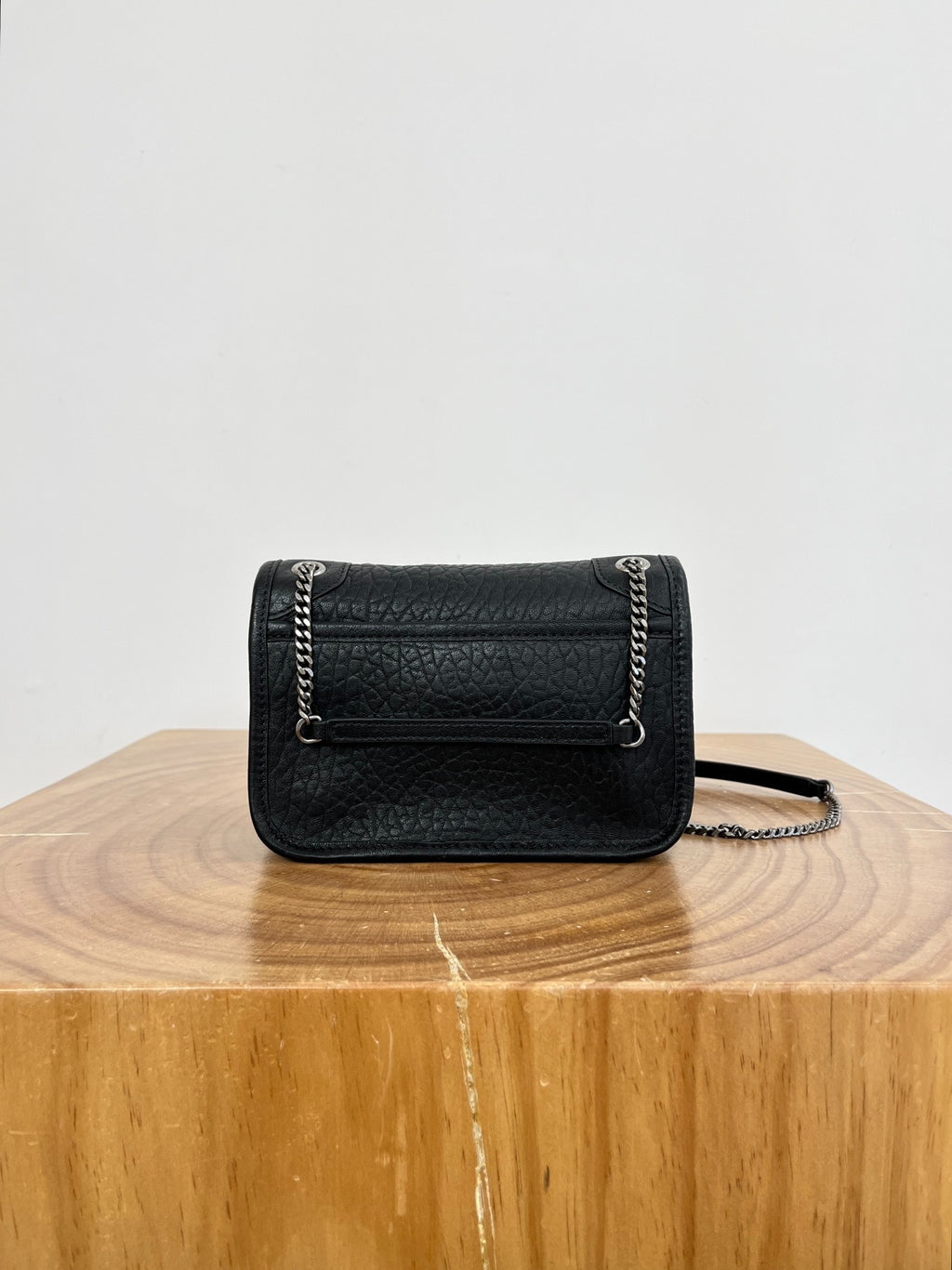Classic Crossbody | Lorvien Maison Luxury Handbag