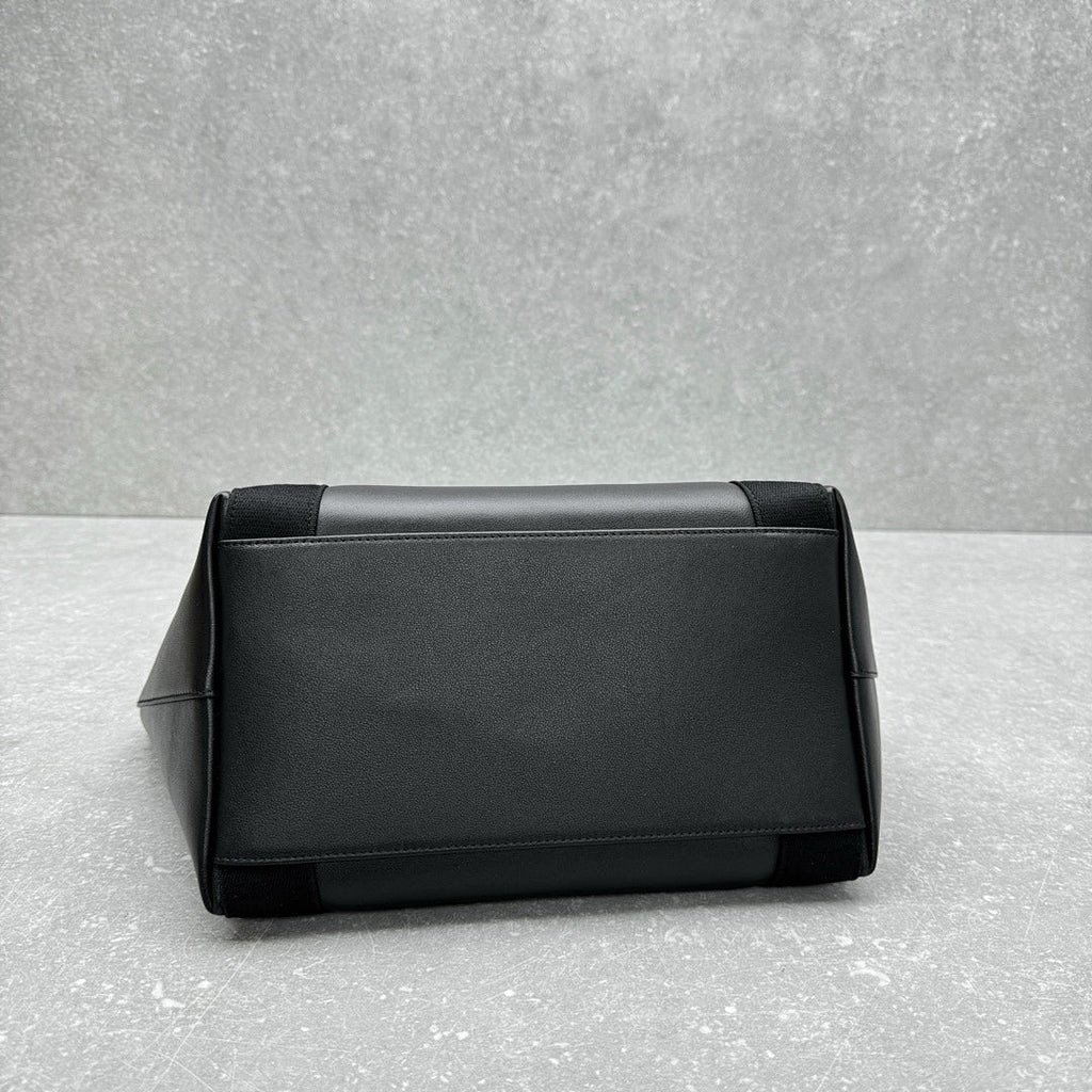 Biarritz Travel | Lorvien Maison Travel Handbag