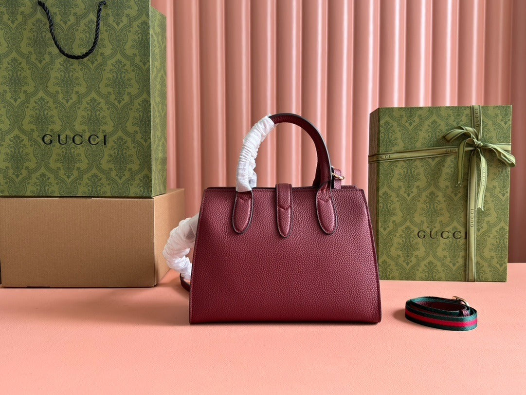 Statement Crossbody | Lorvien Maison Luxury Handbag