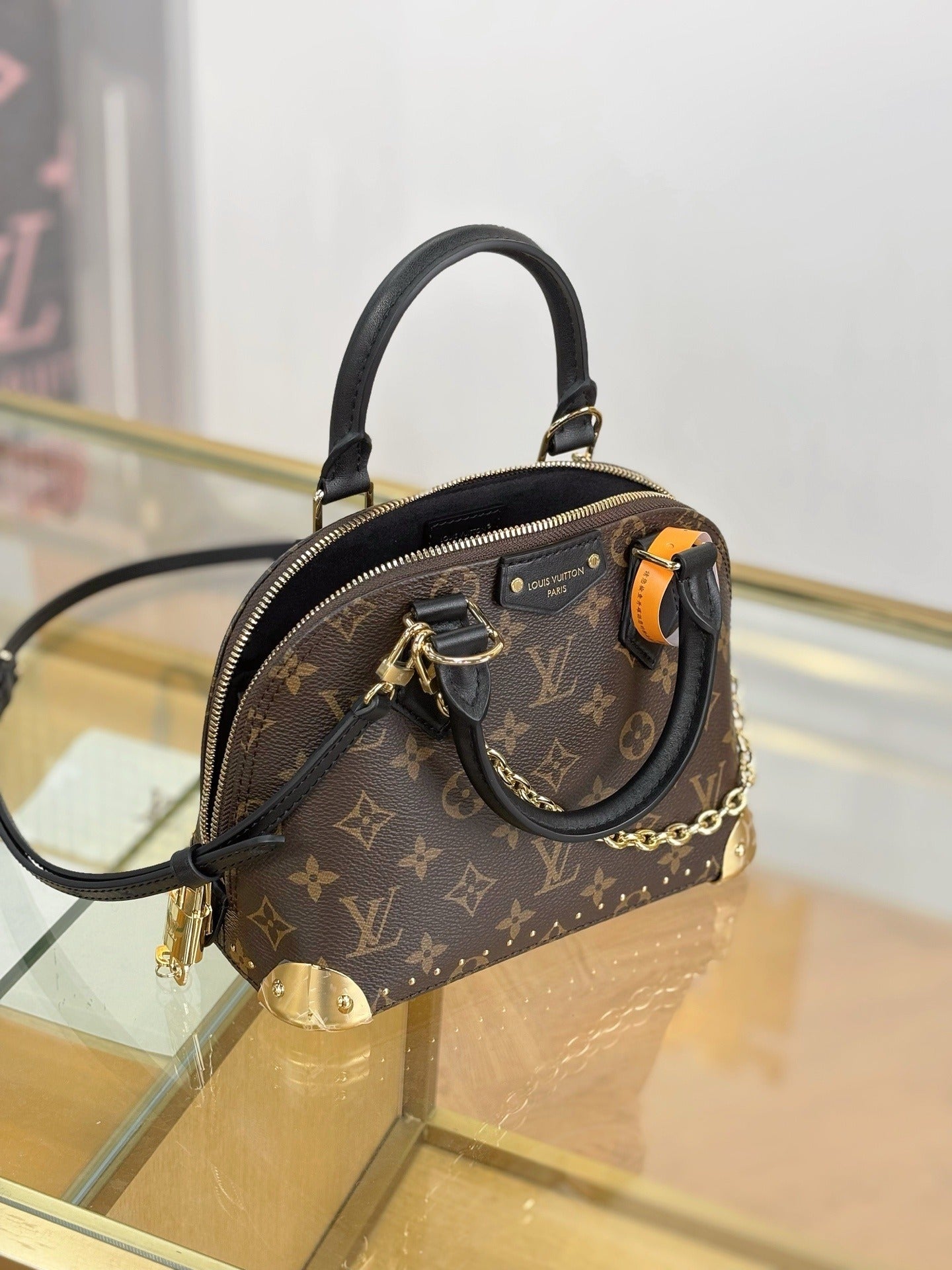 Trunk BB Bag | Lorvien Maison Luxury Handbag