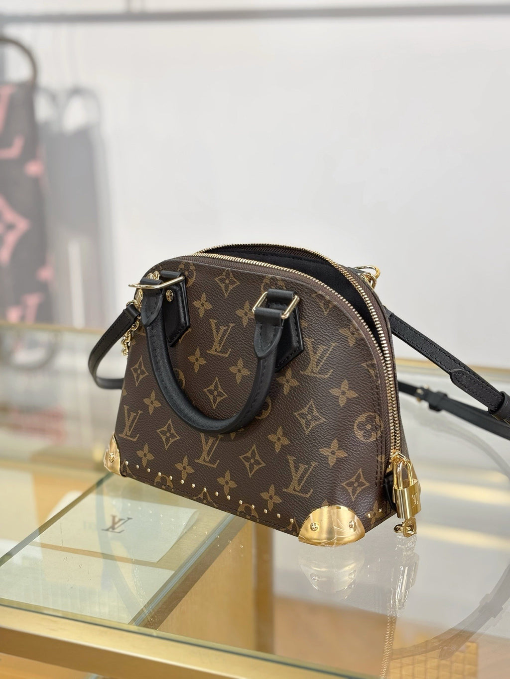 Trunk BB Bag | Lorvien Maison Luxury Handbag