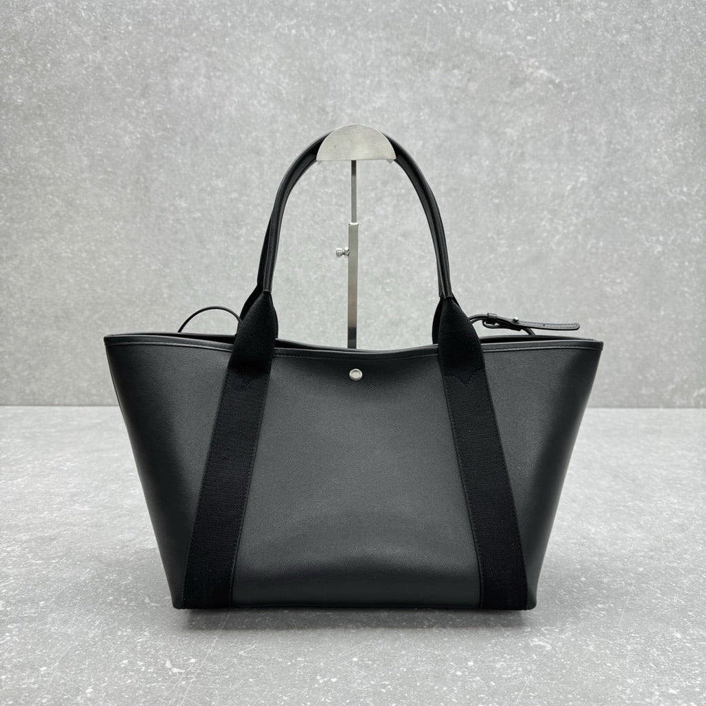 Biarritz Travel | Lorvien Maison Travel Handbag