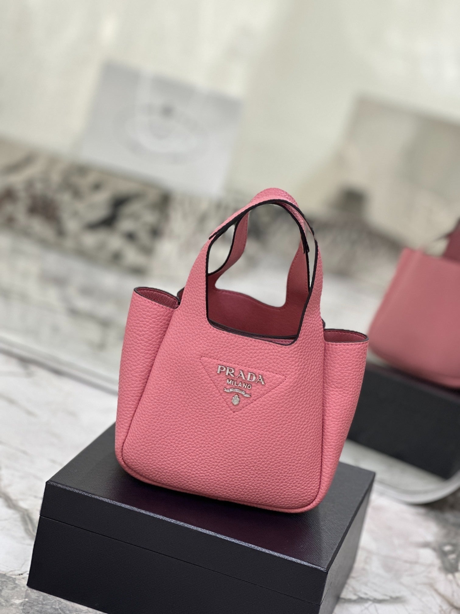 Minimal Tote Bag – Luxury Tote Bag – Designer Handbag