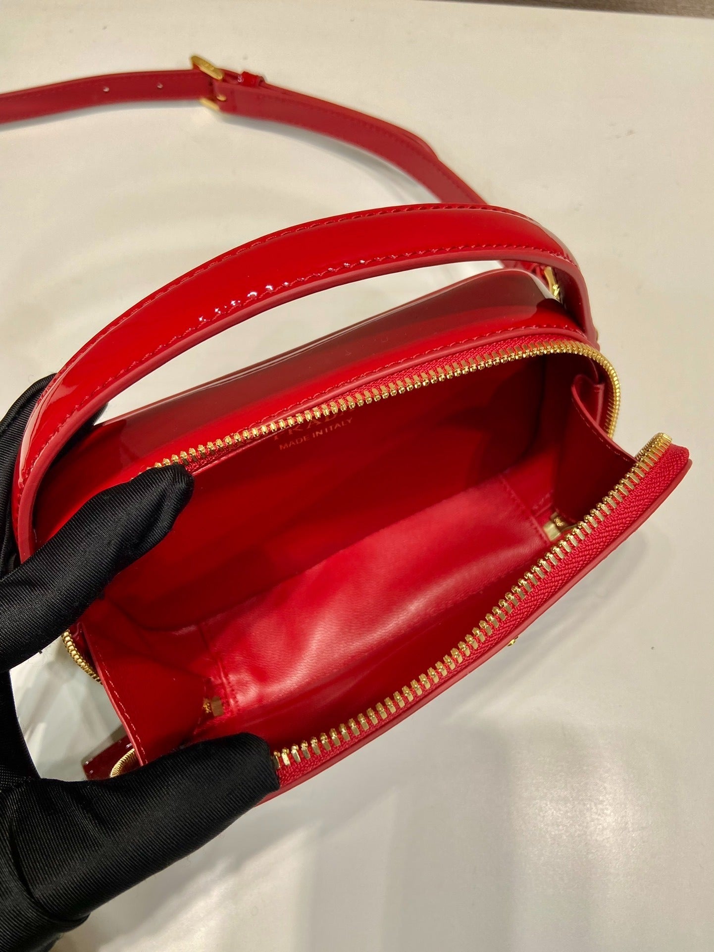 Refined Crossbody | Lorvien Maison Luxury Handbag