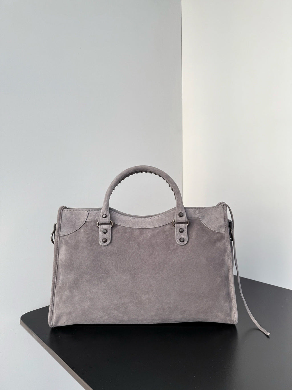 Structured Shoulder | Lorvien Maison Shoulder Bag