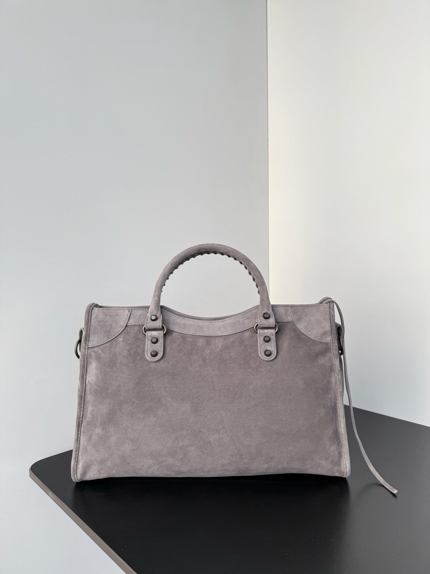 Structured Shoulder | Lorvien Maison Shoulder Bag